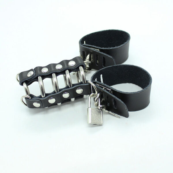 OHMAMA FETISH - GAIOLA PARA PÊNIS COM ANÉIS DE METAL E ALAS DE COURO - Image 4