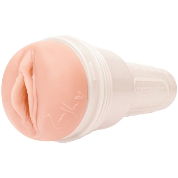 FLESHLIGHT - VAGINA EMMA HIX - Image 2